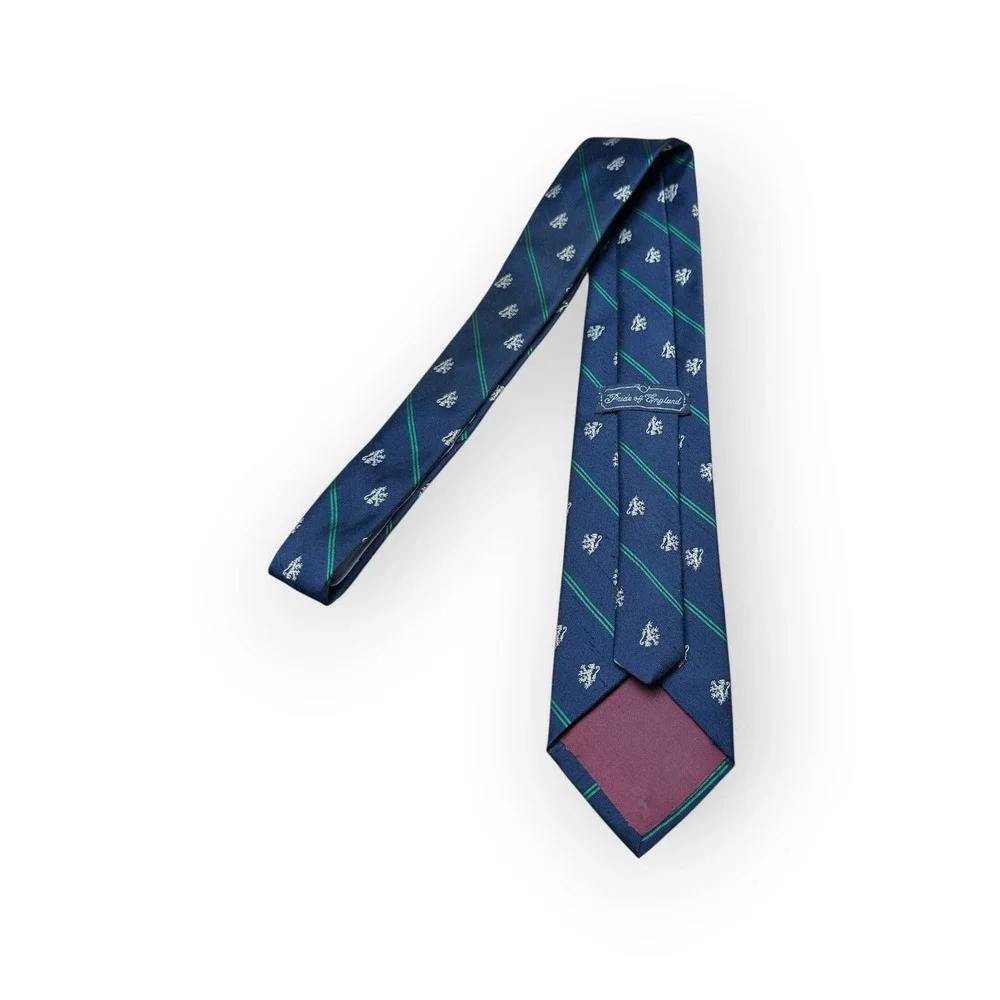 Briar Pride of England Navy Blue Rampant Lion Crest Green Stripe Silk Necktie